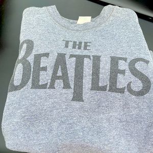 Youth medium beatles short sleeves sweatshirt. Like new.